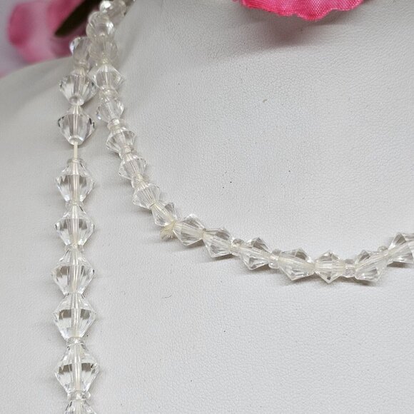 Vintage Graduated Faceted Crystal Beaded Necklace 40" Long - Picture 7 of 12